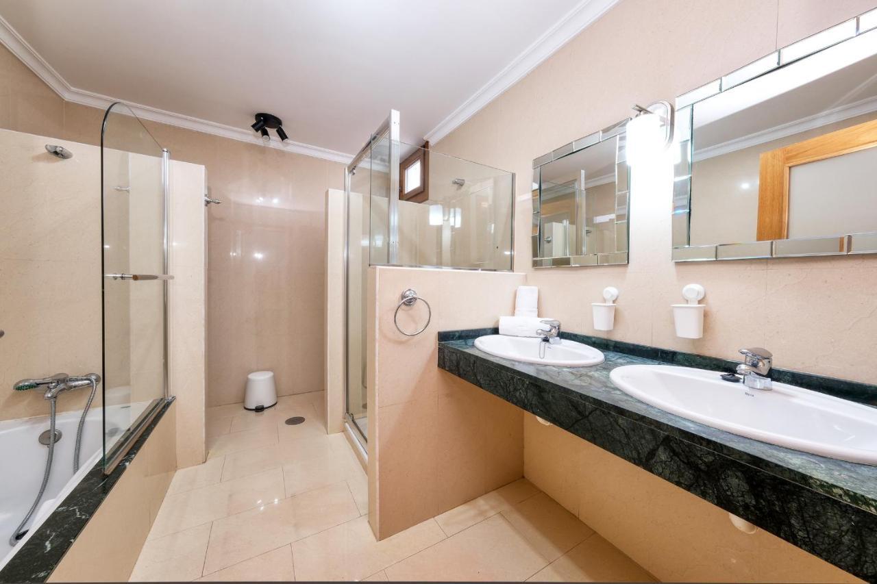 Villa Flavia-Private Pool, Jacuzzi, Sea Views Playa Blanca  Extérieur photo